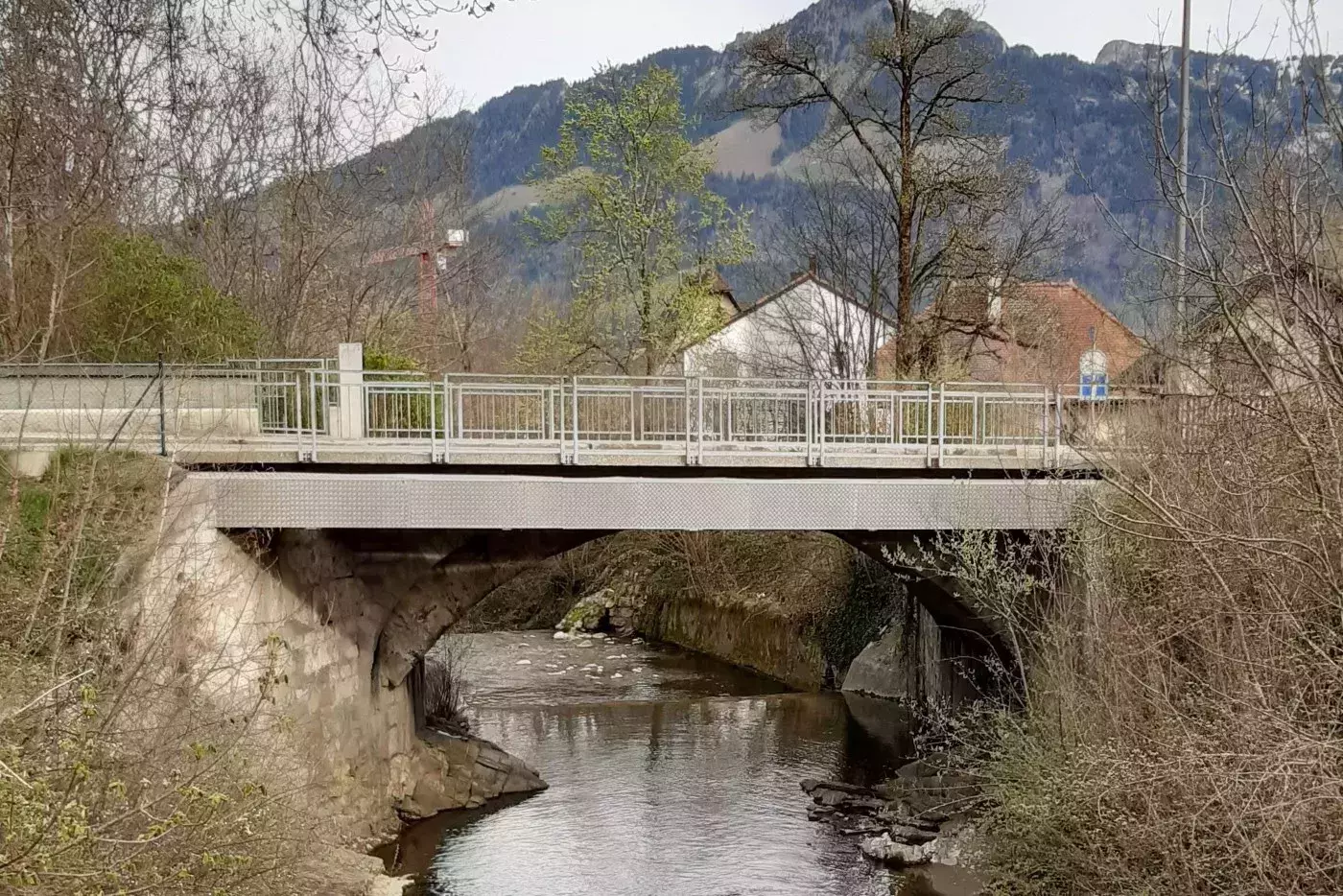 Pont sur la Trême